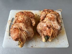 Gebundenes Grillhuhn